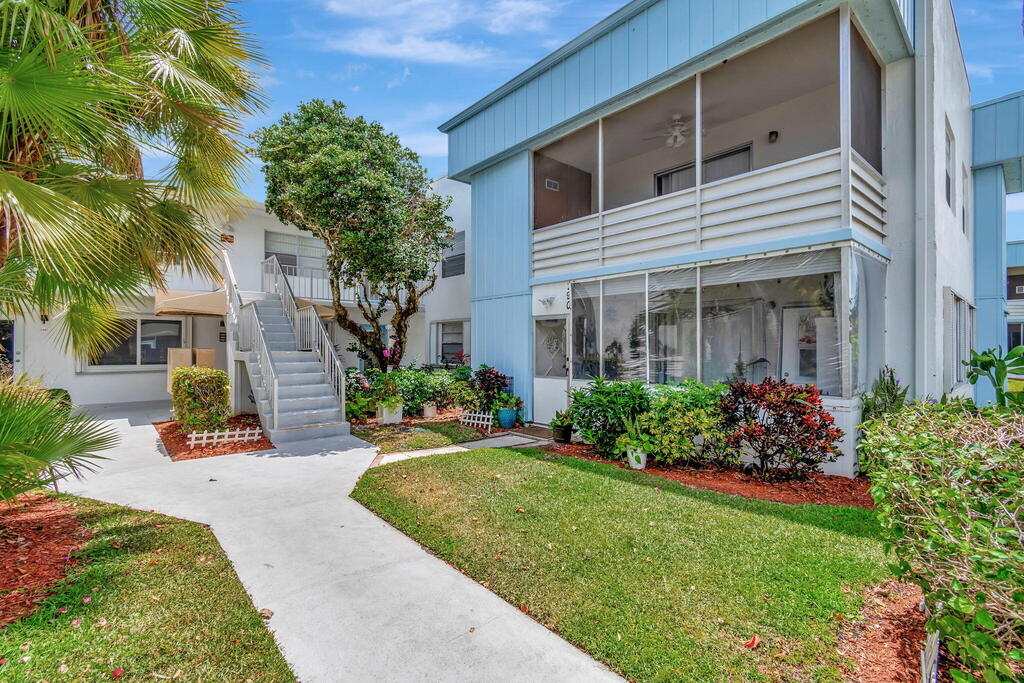 391 Saxony I , Delray Beach, FL 33446