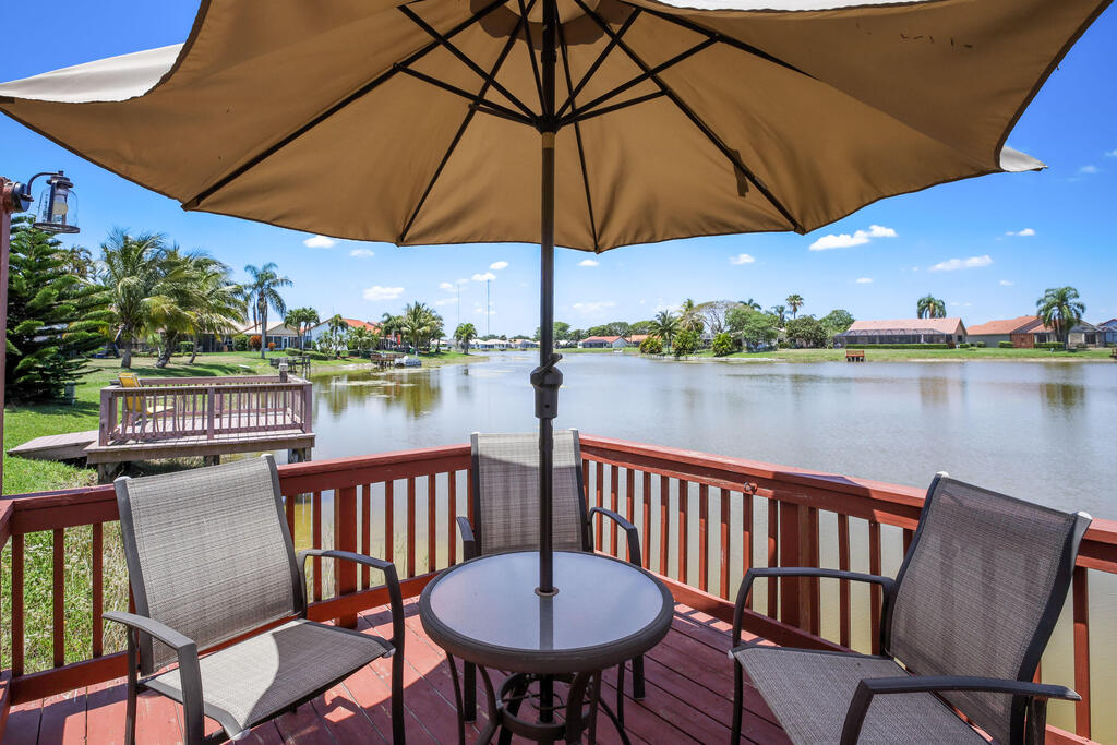 8366 Bonita Isle Drive, Lake Worth, FL 33467