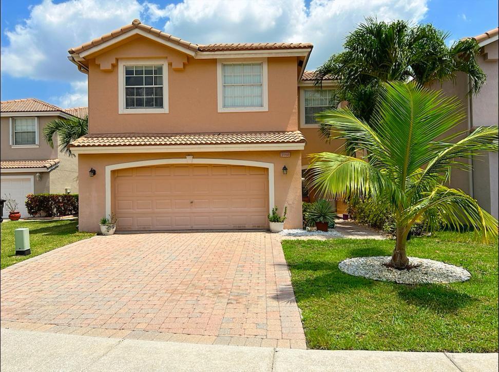 3168 Turtle Cove, West Palm Beach, FL 33411