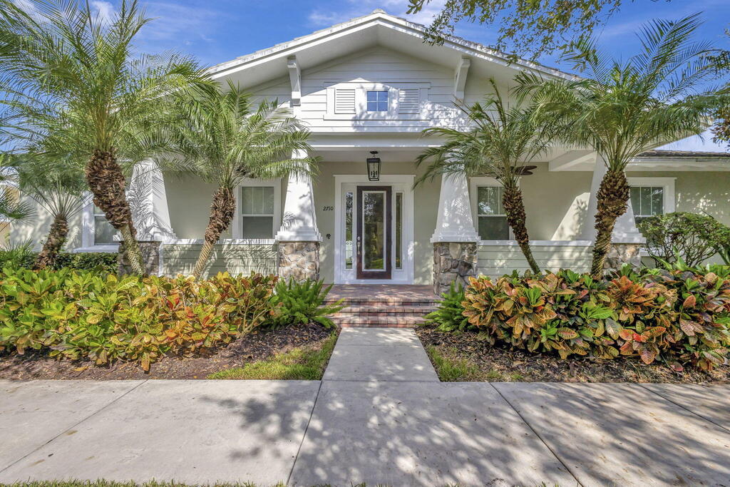 2710 Mallory Boulevard, Jupiter, FL 33458