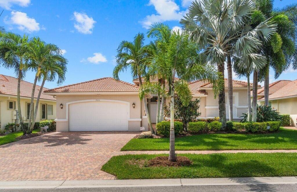 7005 Caviro Lane, Boynton Beach, FL 33437