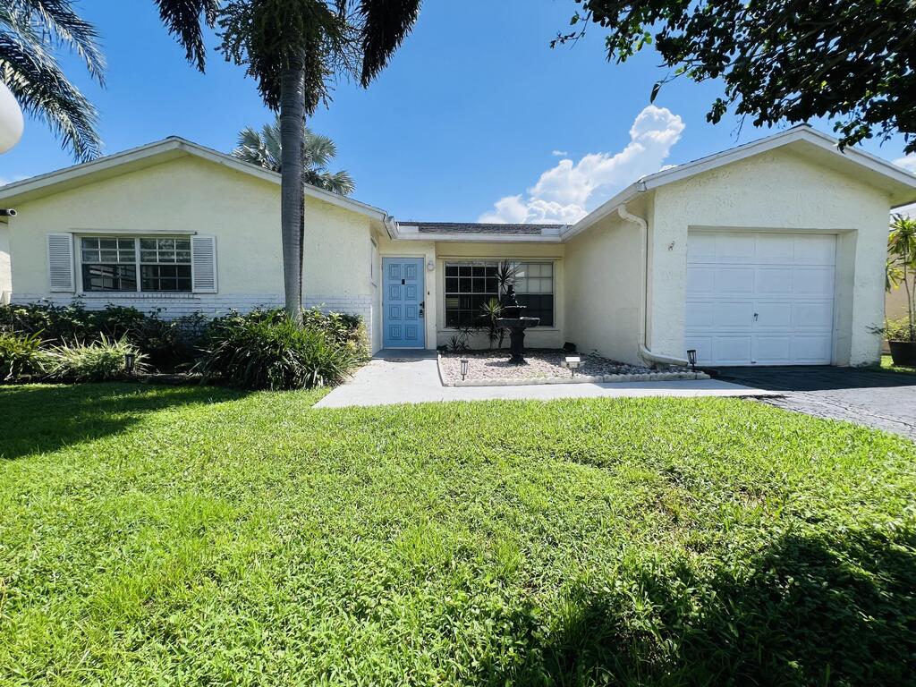 7288 Pine Park Drive, Lake Worth, FL 33467