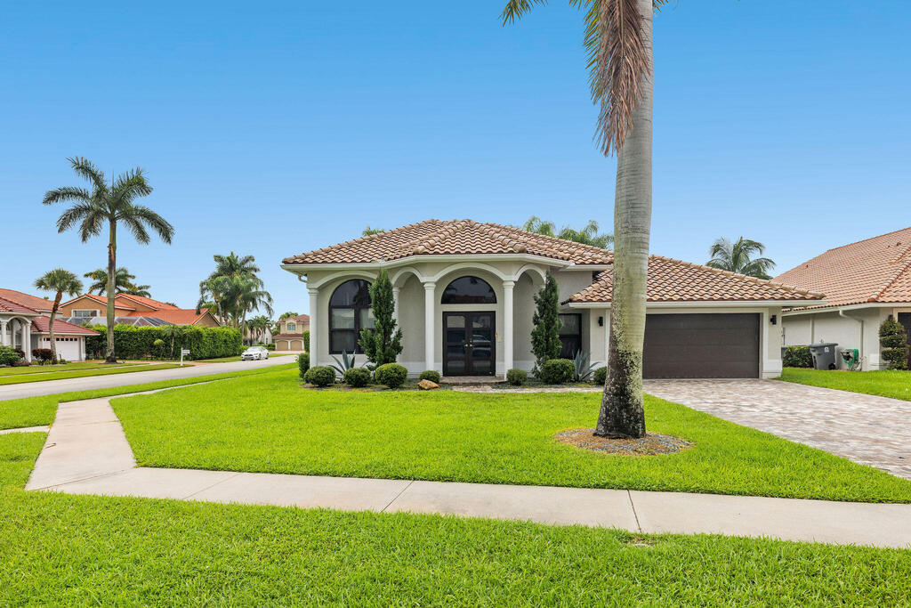 10768 Queen Palm Court, Boca Raton, FL 33498