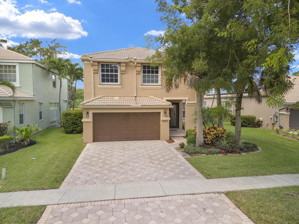 2015 Reston Circle, Royal Palm Beach, FL 33411