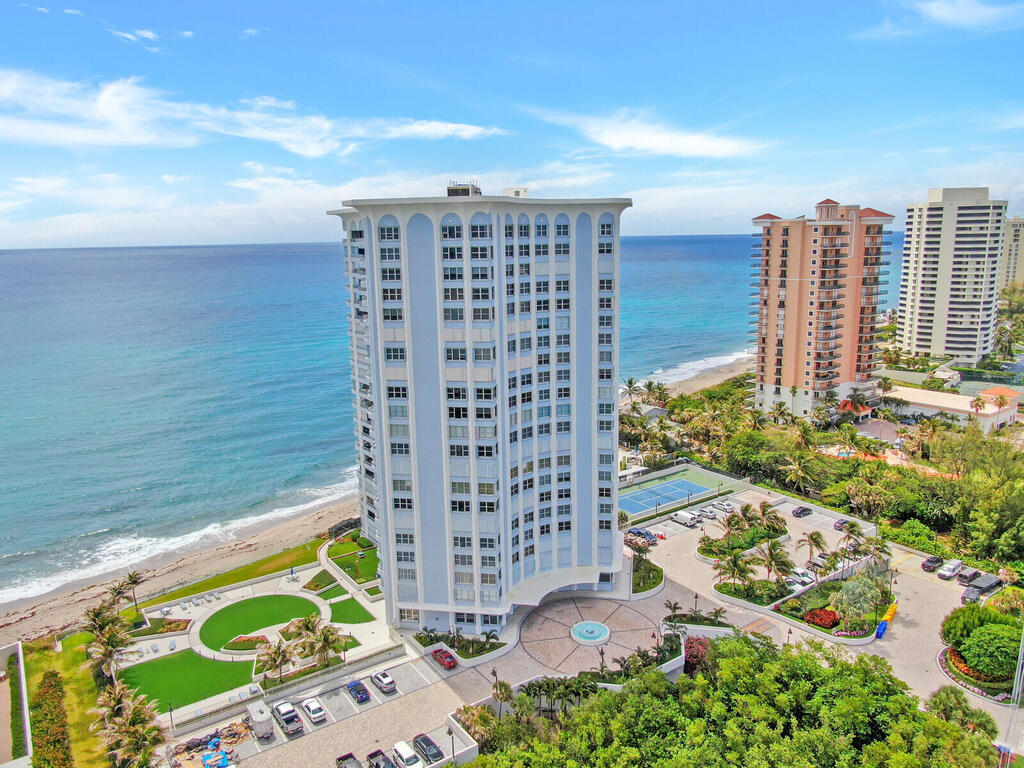 5200 Ocean Drive, Singer Island, FL 33404