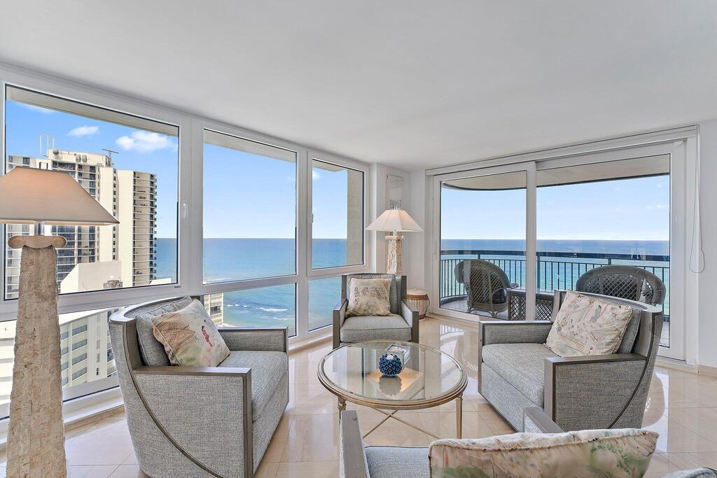 5380 Ocean Drive, Singer Island, FL 33404