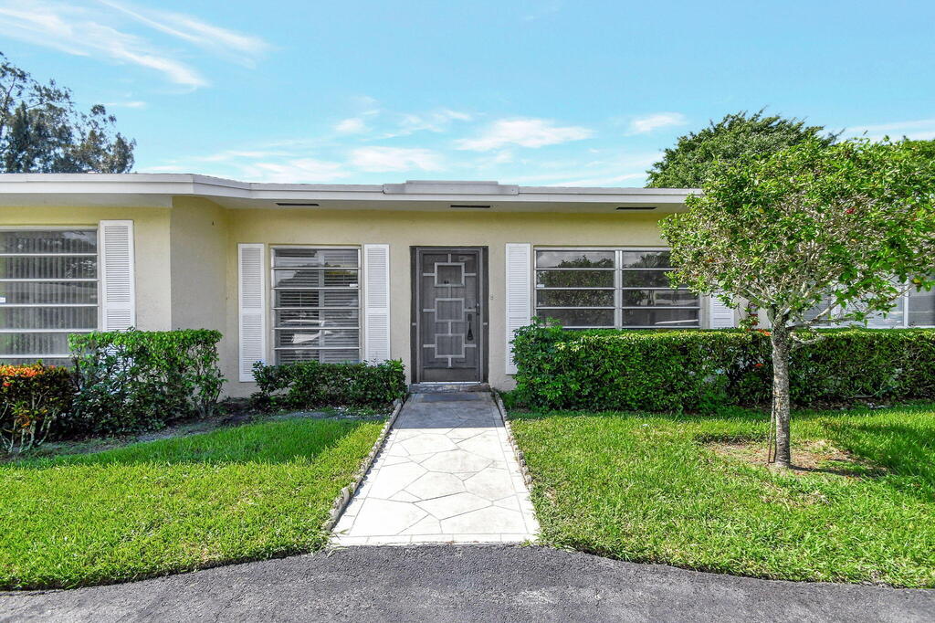 13740 Via Flora , Delray Beach, FL 33484