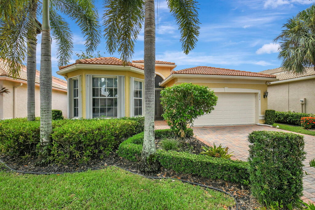 9854 Casa Mar Drive, Lake Worth, FL 33467