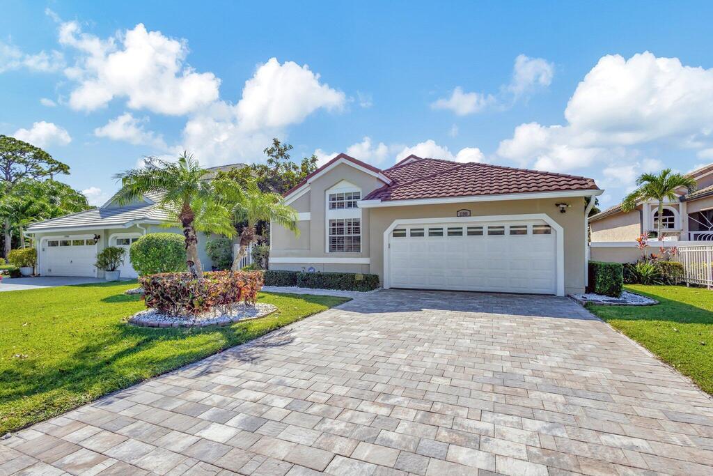 13940 Cross Pointe Court, Palm Beach Gardens, FL 33418