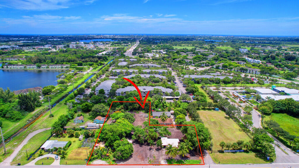 4562  Davis Road, Lake Worth, FL 33461