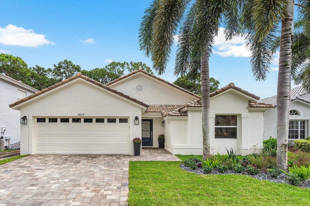 404 Woodview Circle, Palm Beach Gardens, FL 33418