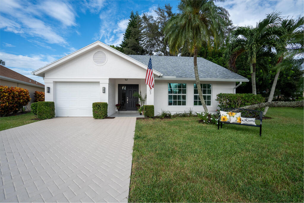 303 Moccasin Trail, Jupiter, FL 33458