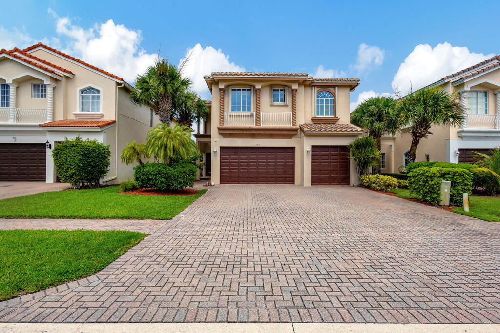 103 Bellezza Terrace, Royal Palm Beach, FL 33411