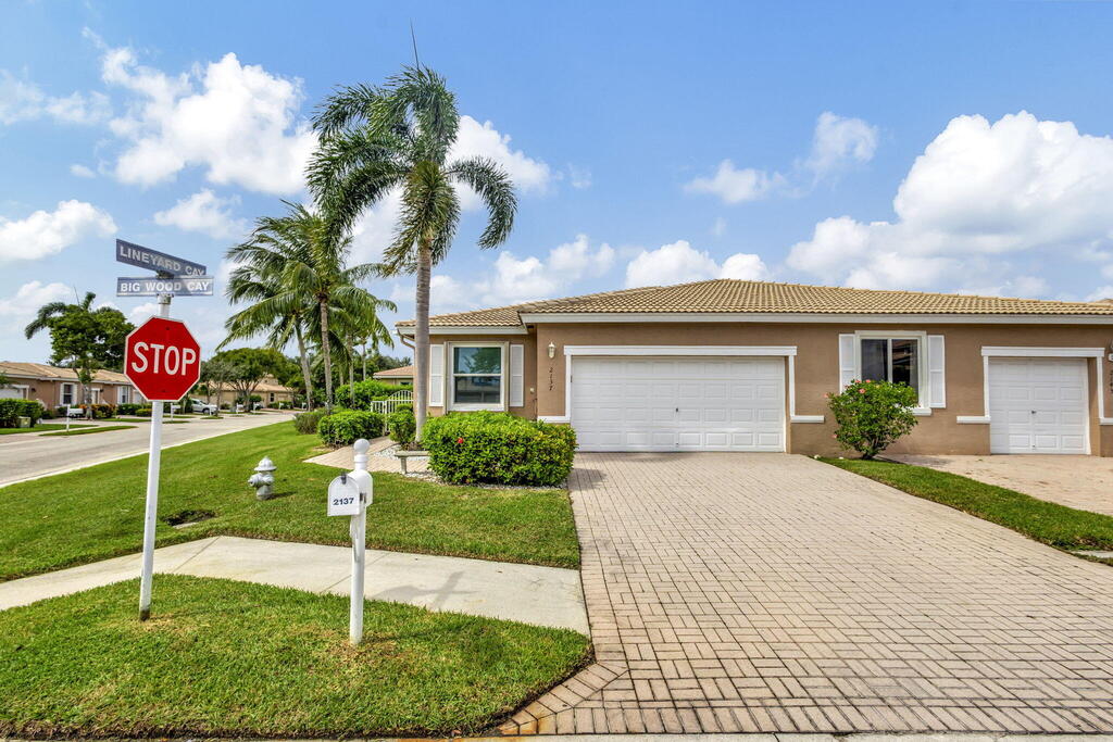 2137 Big Wood Cay , West Palm Beach, FL 33411