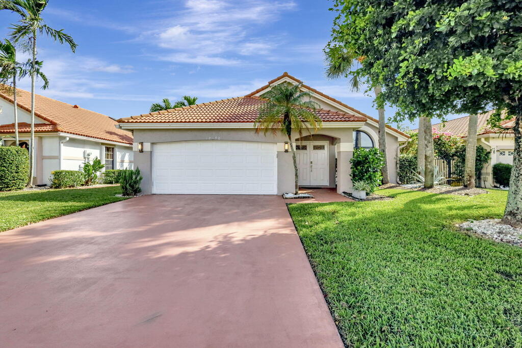 12390 Sand Wedge Drive, Boynton Beach, FL 33437