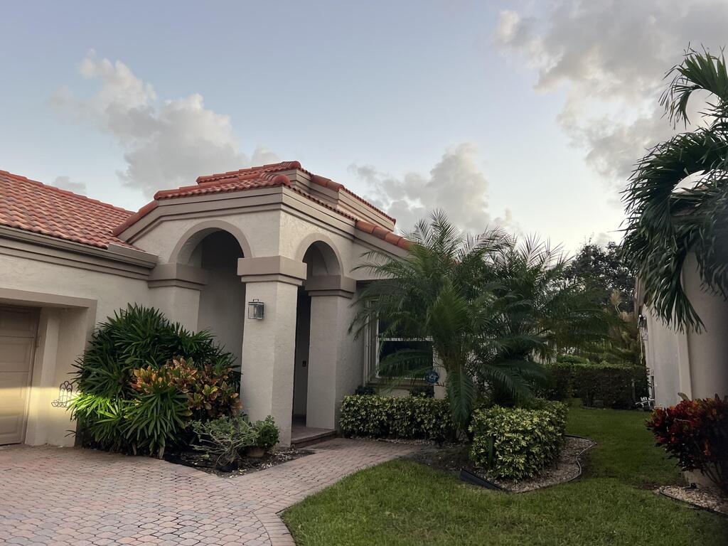 6230 Evian Place, Boynton Beach, FL 33437