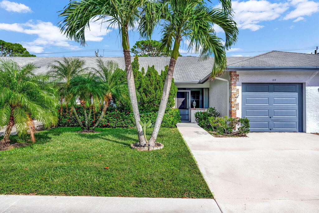 166 Moccasin Trail, Jupiter, FL 33458