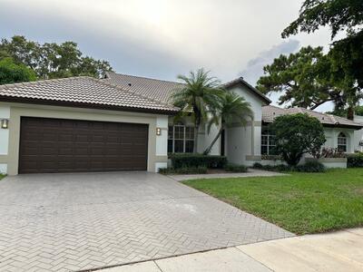 1001 Parkside Circle, Boca Raton, FL 33486